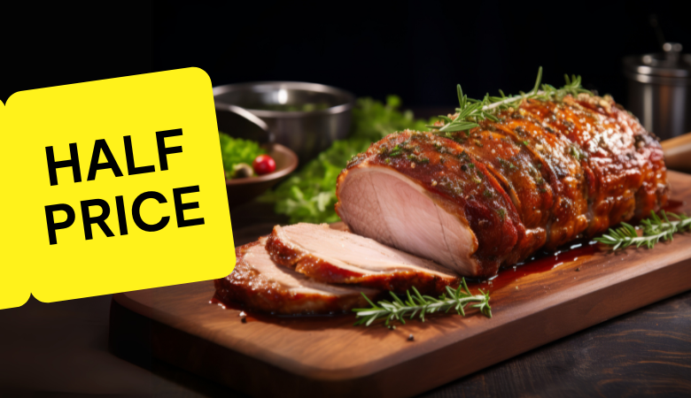 Images of chicken, beef & pork that are on offer at either 3 for €10 or 7 selected products on offer for a reduced price.